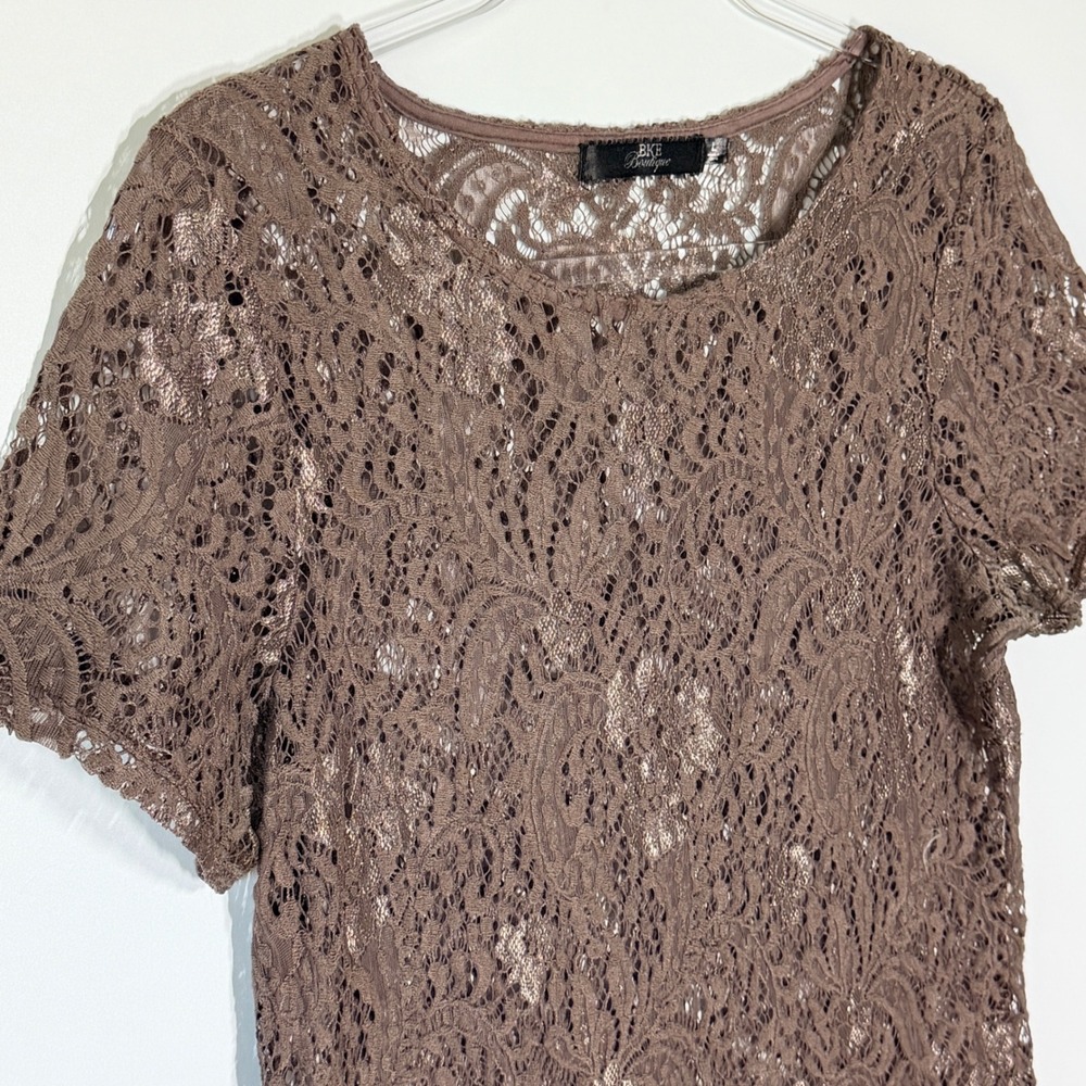 BKE Boutique Brown Lace Short Sleeve Sheer Top BTQM46071 Womens Large Boho Chic - Picture 6 of 9